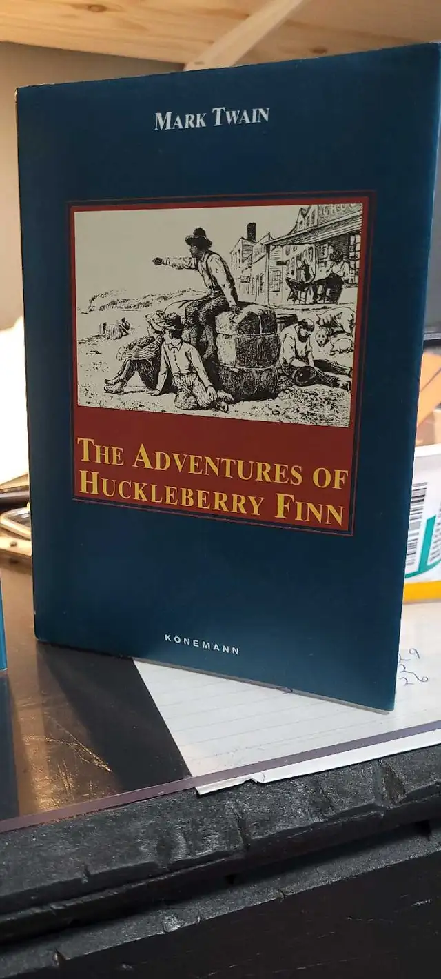 Classic books in Fiction in Hamilton - Image 4