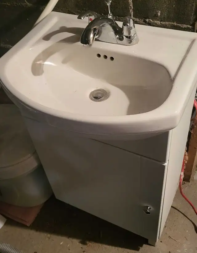 Bathroom Vanity457023738915082243