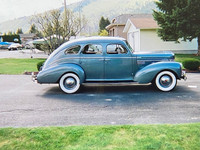 1939 Chrysler Royal 4dr Sedan 
