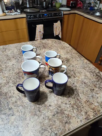 Toutes les tasses pour 10$, View more