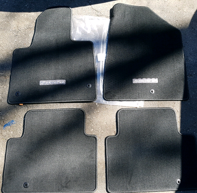 4 BRAND NEW OEM  HYUNDAI SANTA FE CARPET FLOOR MATS in Other Parts & Accessories in Barrie - Image 2