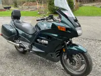 moto Honda ST 1100