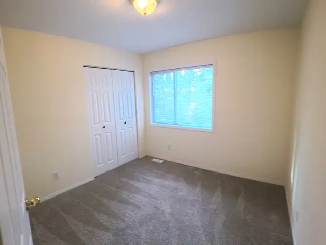 HOUSE for RENT **108 Mile Ranch**  $2000/mo in Long Term Rentals in 100 Mile House - Image 9