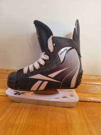 Reebok 1K Fitlite Junior Ice Skate for Sale!!!