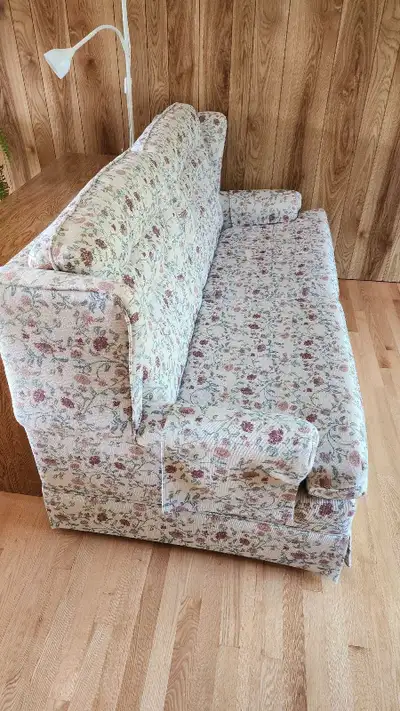Sofa-bed / Canapé-lit vintage, View more