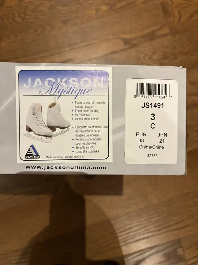 Jackson Mystique Skates - Size 3 in Skates & Blades in Barrie - Image 2