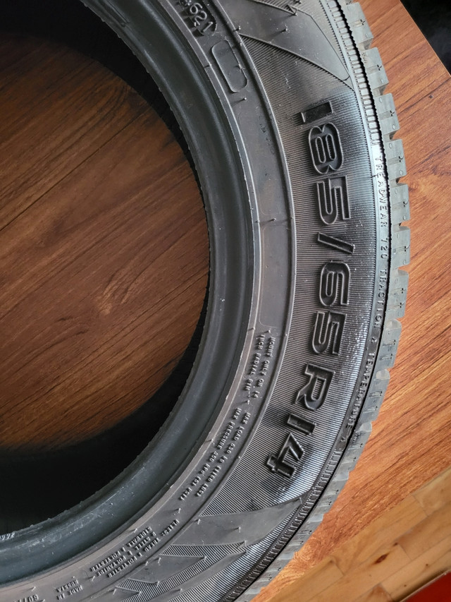pneus d'été 185/65 R14 dans Autre  à Ville de Montréal - Image 2