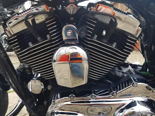 2004 harley davidson sportster in Street, Cruisers & Choppers in Muskoka - Image 4