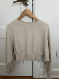 Aritzia Tna Sweater Size Xs