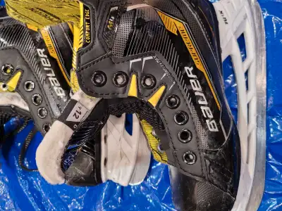 Hockey Skates Y12, View more