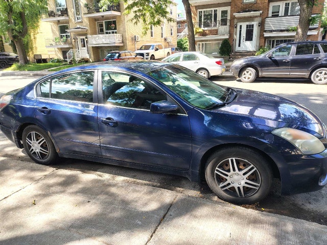 Nissan Altima 2009 — photo 2