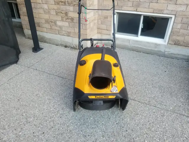 NEW SNOW BLOWER in Outdoor Tools & Storage in Oakville / Halton Region - Image 5