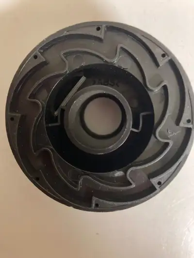 Lawn edger replacement spool, double line spool. $4.00 each or 4 for $12. P/U Stoney Creek