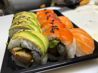 Looking for a sushi cook or kitchen assistant 