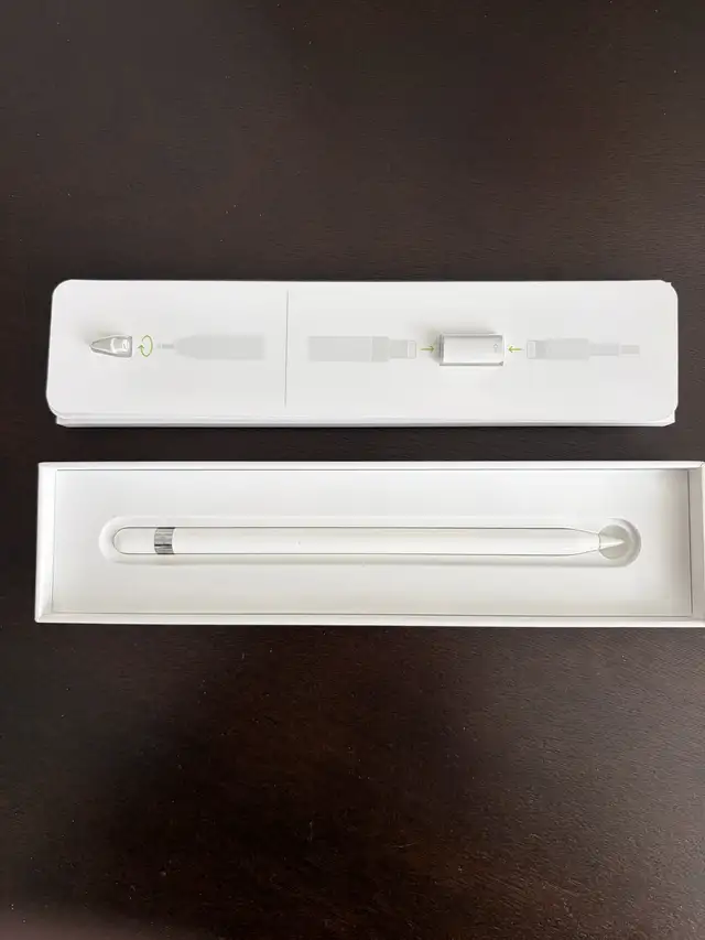 iPad Pro & Logitech keyboard case in iPad & Tablet Accessories in City of Toronto - Image 5