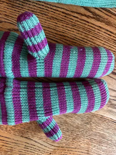 Lululemon Mittens, View more