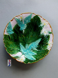 Victorian Holdcroft Majolica Fern Leaf and Flower Plate 1880's