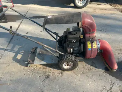 Parker Commerical Lawn Vacuum. Great for cleanup, no more raking and manual labour after dethatching...