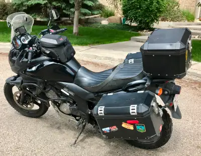 I am selling by beloved V-Strom 650. This is a great adventure touring bike which is fully equipted...