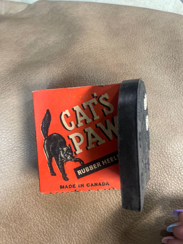 Cats Paw Rubber Heels  in Accessories in Calgary - Image 4