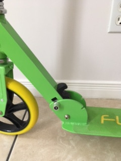 Fuzion Cityglide Adult Kick Scooter in Other in Peterborough - Image 3