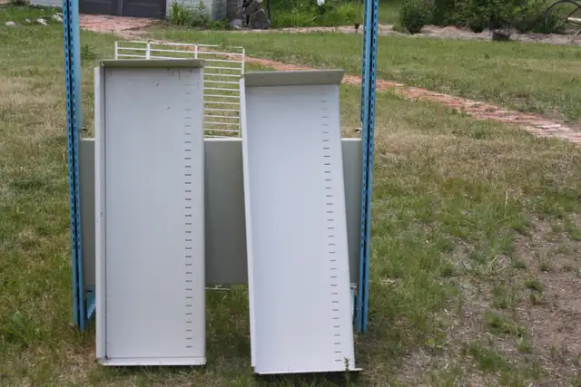 Adjustable Height Potting table/stand in Outdoor Tools & Storage in Regina - Image 3