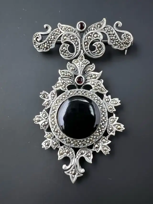 Vintage Art Deco Style 925 Sterling Silver Brooch