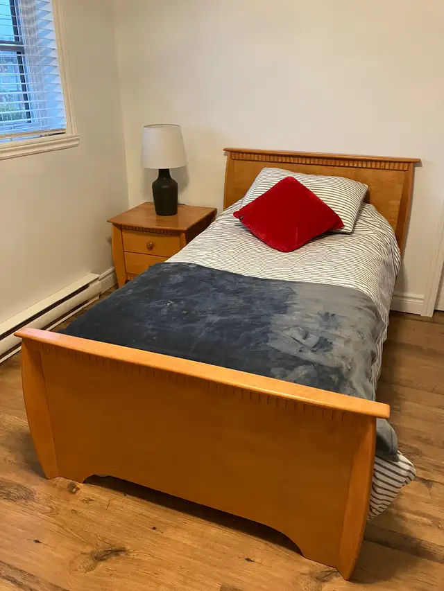 Set de chambre pour enfant in Beds & Mattresses in Drummondville - Image 2