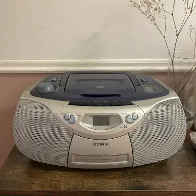 PHILIPS-AZ1004 CD SOUNDMACHINE, View more