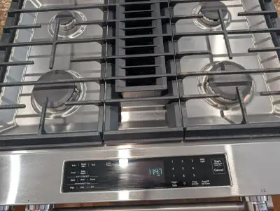 Kitchen Aid 4 burner Dual Fuel , Downdraft range,, View more