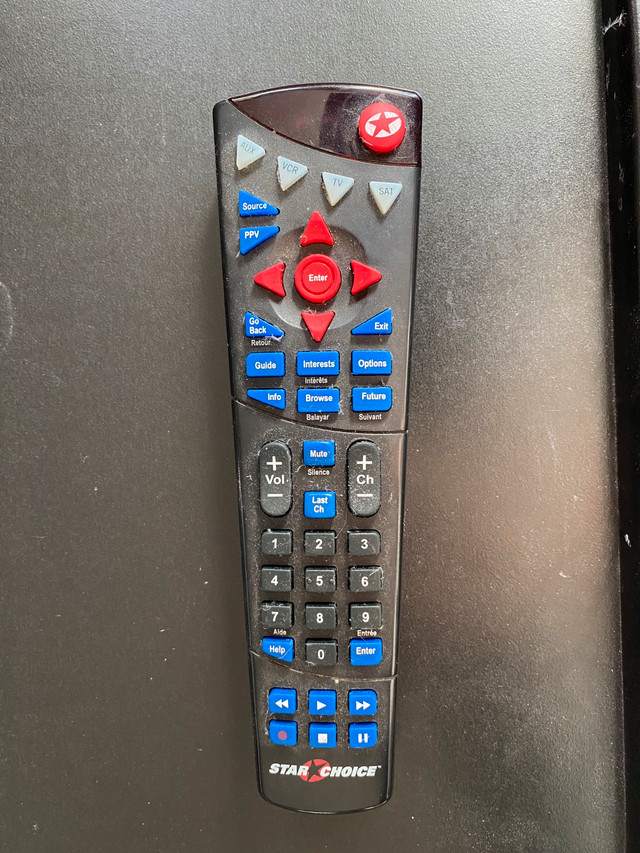 Shaw Direct / Star Choice  Remote dans Accessoires pour télé et vidéo  à Hamilton