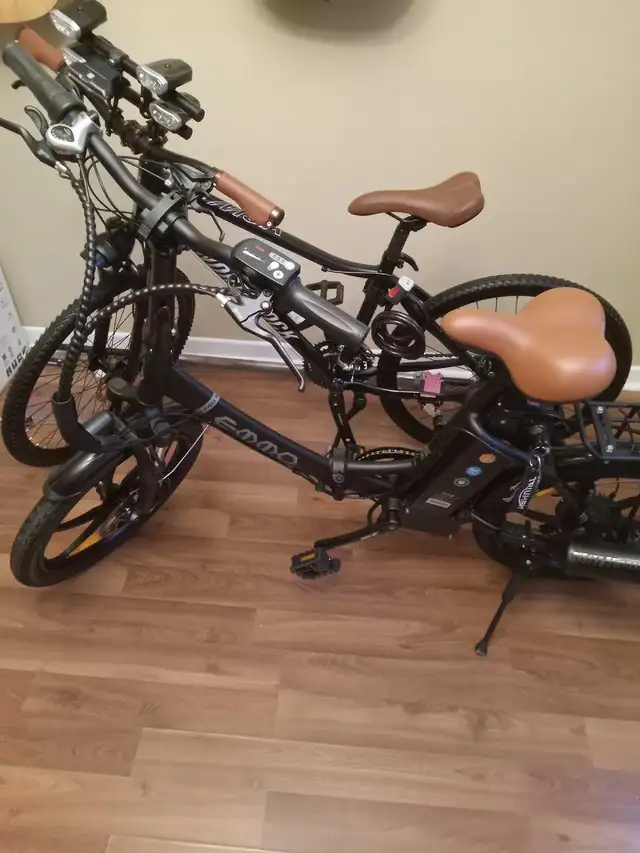 new Emmo 36v ebike in eBike in St. Catharines - Image 5