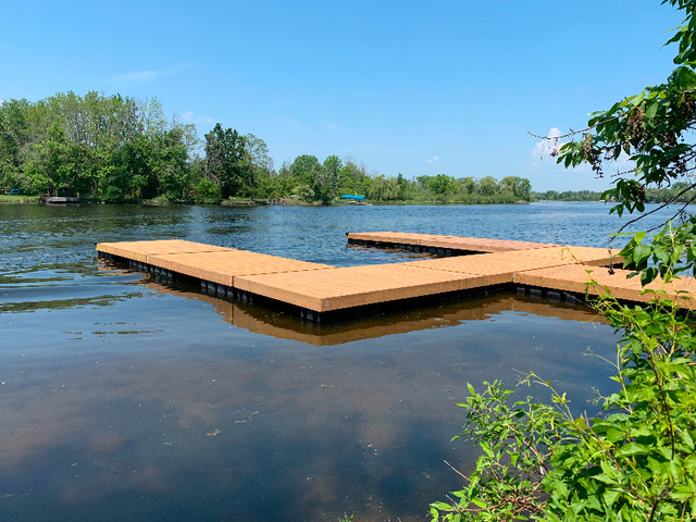 Floating Dock system 8- 8’x16’ sections with 6’x10’ ramp. in Other in Ottawa - Image 3