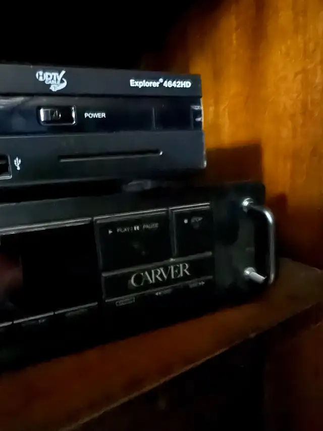 Vintage Stereo Components for sale in Stereo Systems & Home Theatre in Mississauga / Peel Region - Image 4