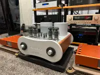 Auris Fortissimo Integrated Tube Amplifier