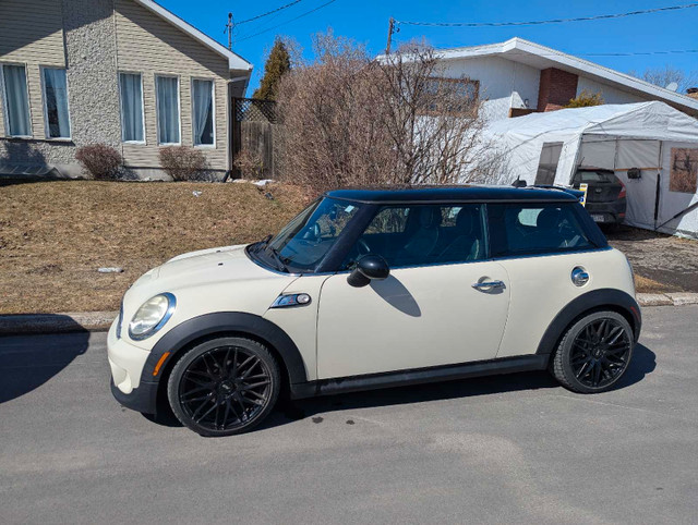 Mini Cooper dans Autos et camions  à Laval/Rive Nord - Image 3