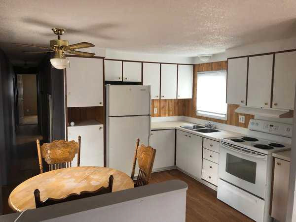 Mobile home Whitecour,sale/rent ($negociable) in Houses for Sale in Edmonton