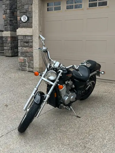 Selling my 2001 Honda Shadow VT600C VLX Cruiser Great bike. Low kms for its age. Once dropped so som...
