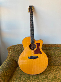 Tanglewood TW-55 H-B Jumbo Acoustic Guitar with Hard Case