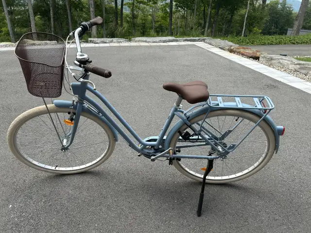 Vélo cruiser  avec panier in Cruiser, Commuter & Hybrid in Laurentides - Image 2