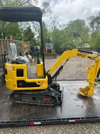  Mini excavator 
