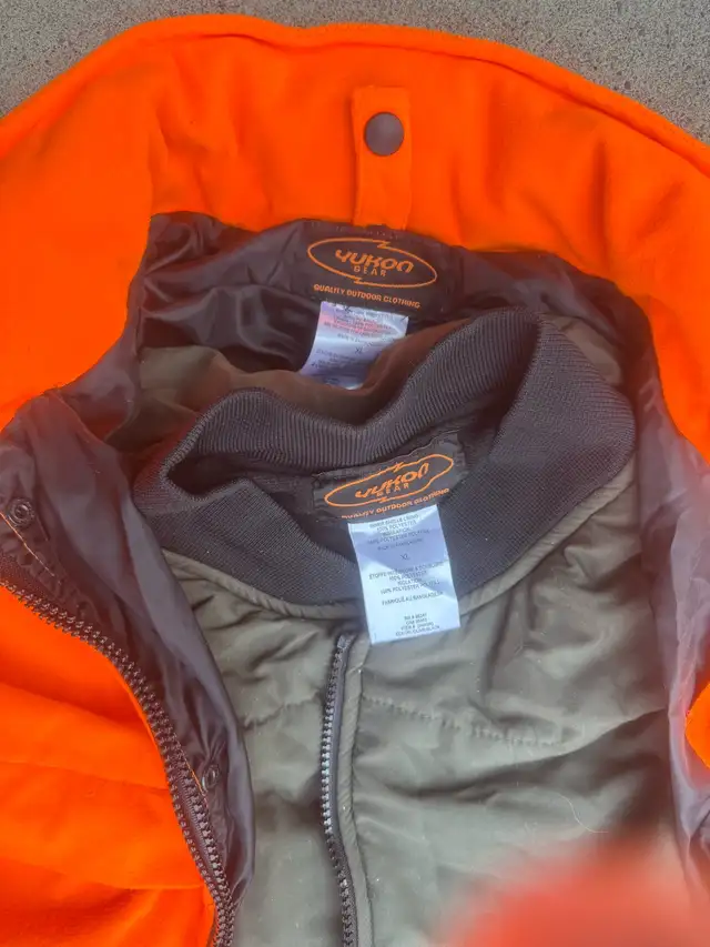 NEW YUKON GEAR ORANGE DOUBLE INSULATED HUNTING JACKET in Fishing, Camping & Outdoors in Calgary - Image 3