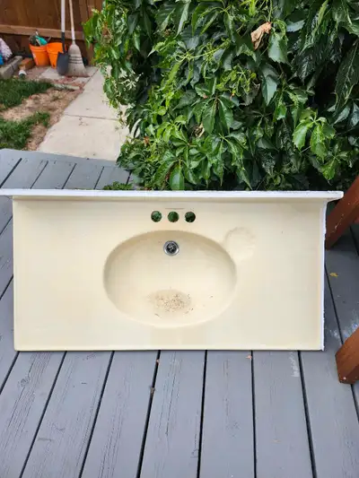 Vanity top, View more