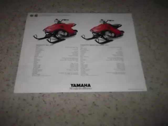 1988 Yamaha Snoscoot  Brochure in good condition. in Snowmobiles in City of Toronto - Image 4