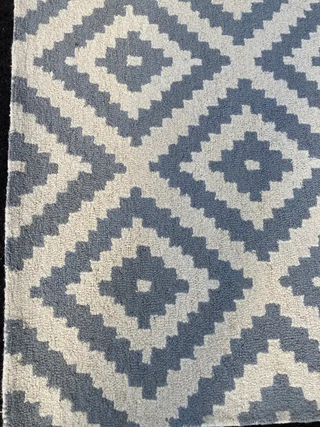 Brand New Wool Rug 7'6" x 9'6" in Rugs, Carpets & Runners in Ottawa - Image 5