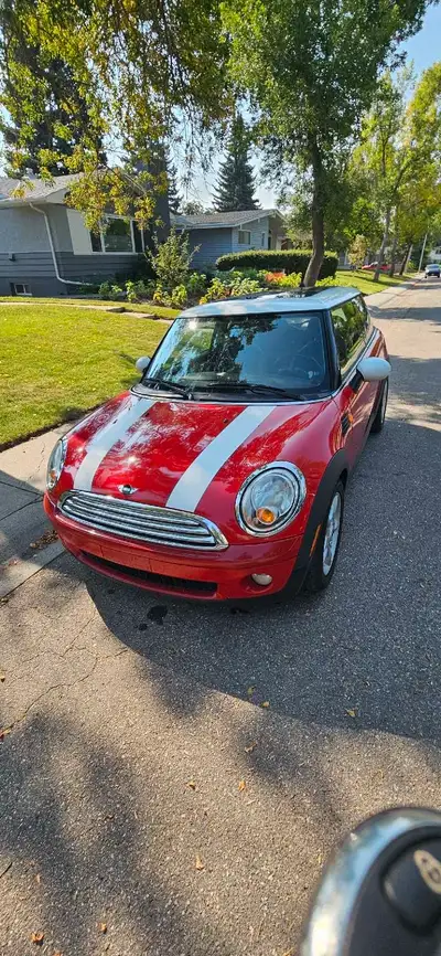 New timing chain New summer tires Winter tires New vlave cover New thermostat New front control arm...