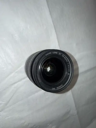 Up for sale is a used Canon EF 28-80mm f/3.5-5.6 V USM zoom lens, perfect for Canon 70D, 80D, 90D, R...
