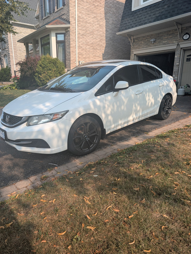 2013 Honda civic ex in Cars & Trucks in Oshawa / Durham Region - Image 3