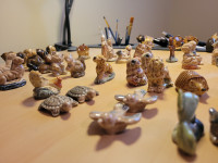 Tea figurines