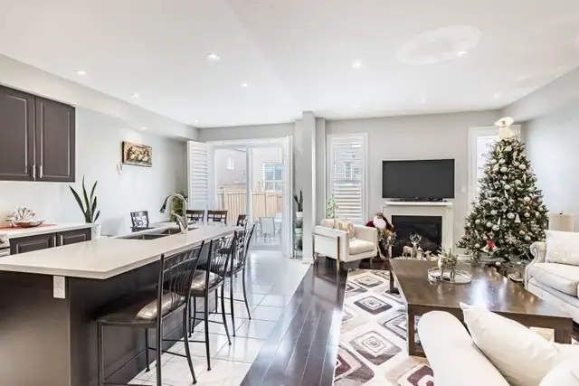 4 bedroom and 2.5 washroom home in Brampton (Mississauga Rd) in Long Term Rentals in Mississauga / Peel Region - Image 4